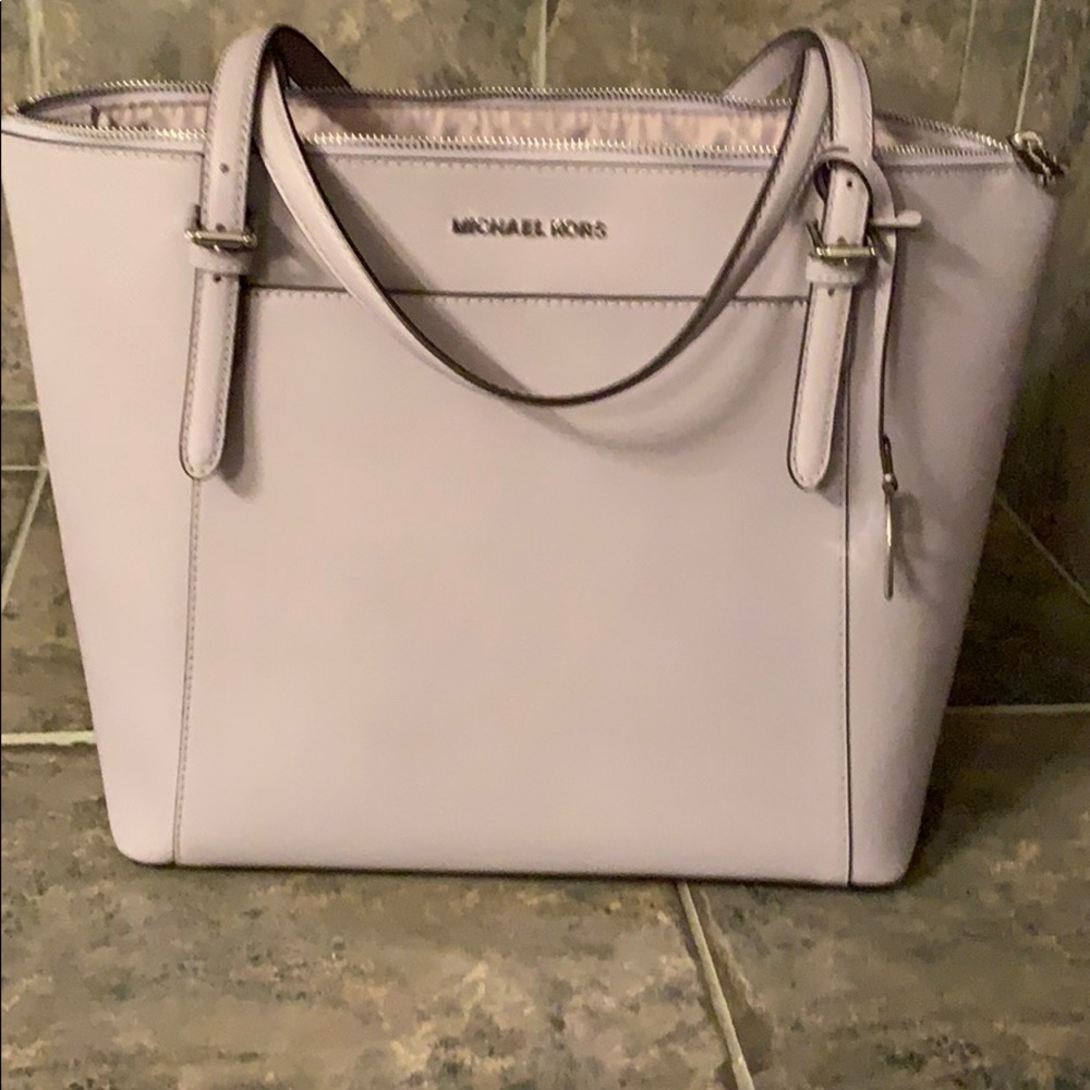 Michael Kors lilac tote